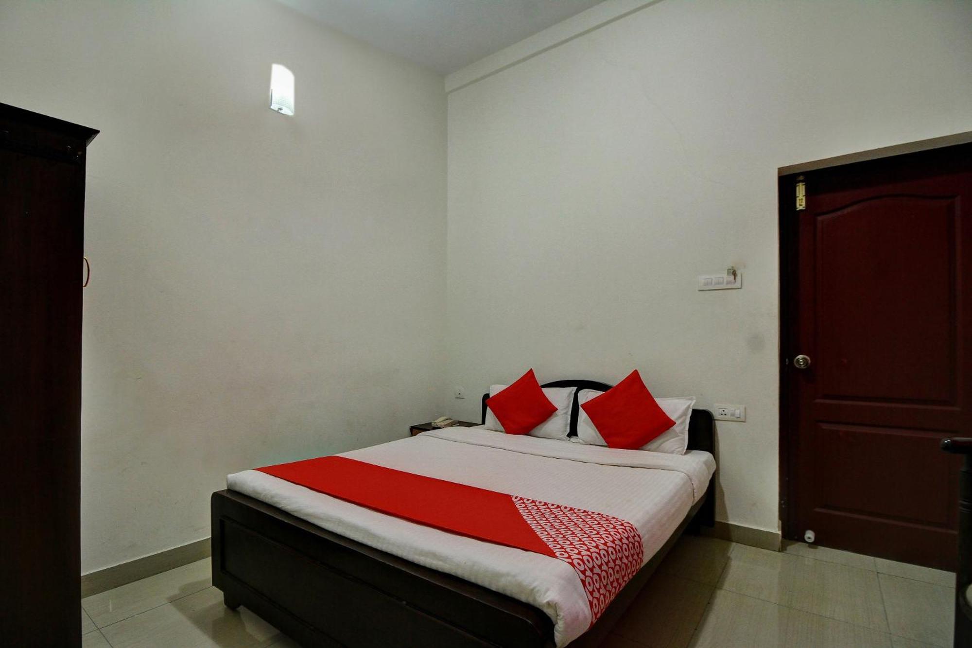 Hotel Rj Inn Kodaikanal Bagian luar foto