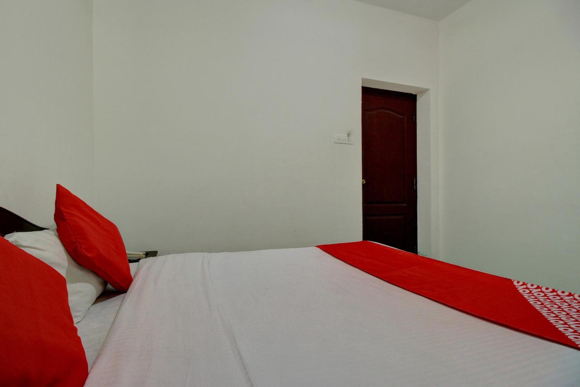 Hotel Rj Inn Kodaikanal Bagian luar foto